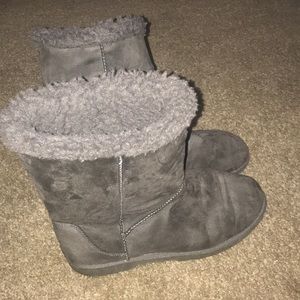 SO Women’s Faux Fur Ankle Boots